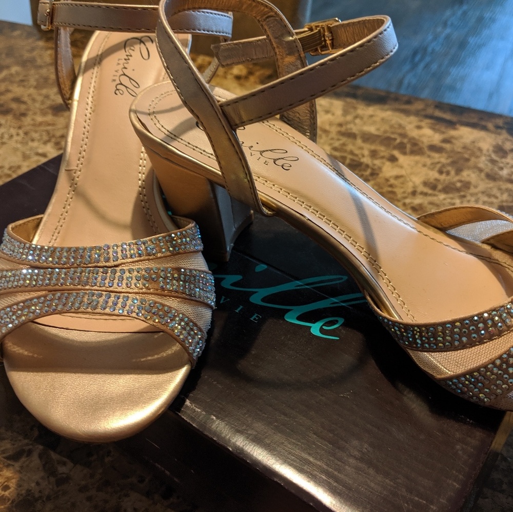 Camille La Vie Heels ; Color: Nude Pu ; Size: 7
